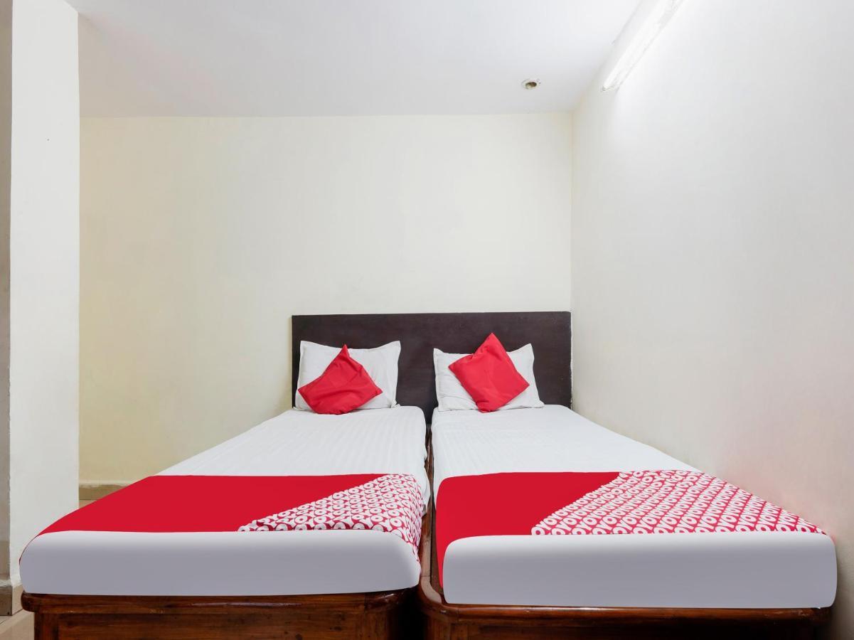 Spot On Hotel Supriya Vijayawāda Exterior photo