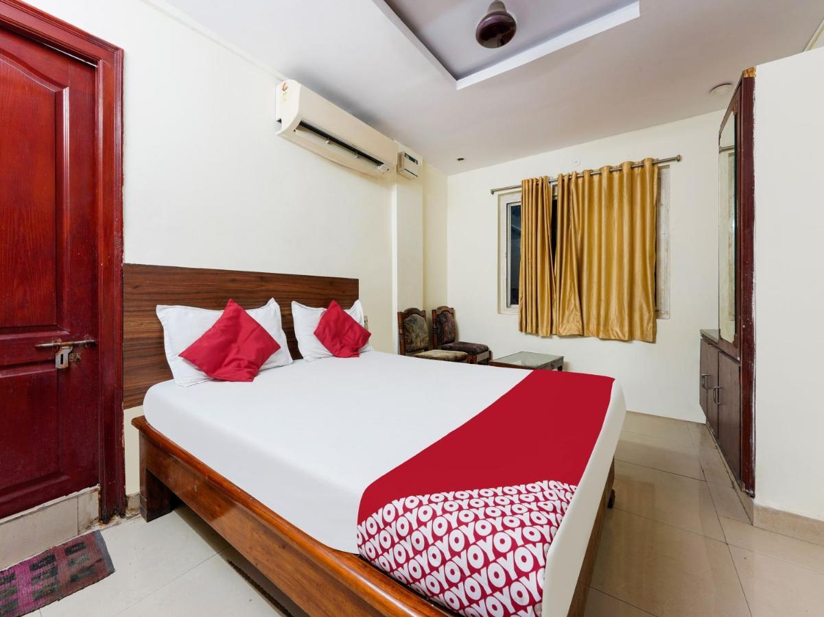Spot On Hotel Supriya Vijayawāda Exterior photo